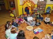 Návštěva školáků ve školce